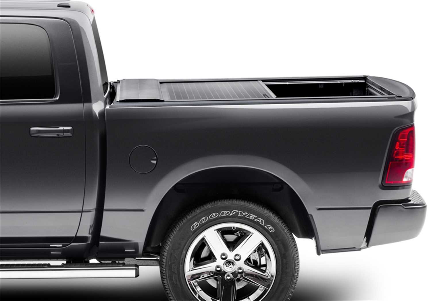 R25132 Bak Industries Vortrak Retractable Truck Bed Cover Dave S Tonneau Covers Truck Accessories Llc