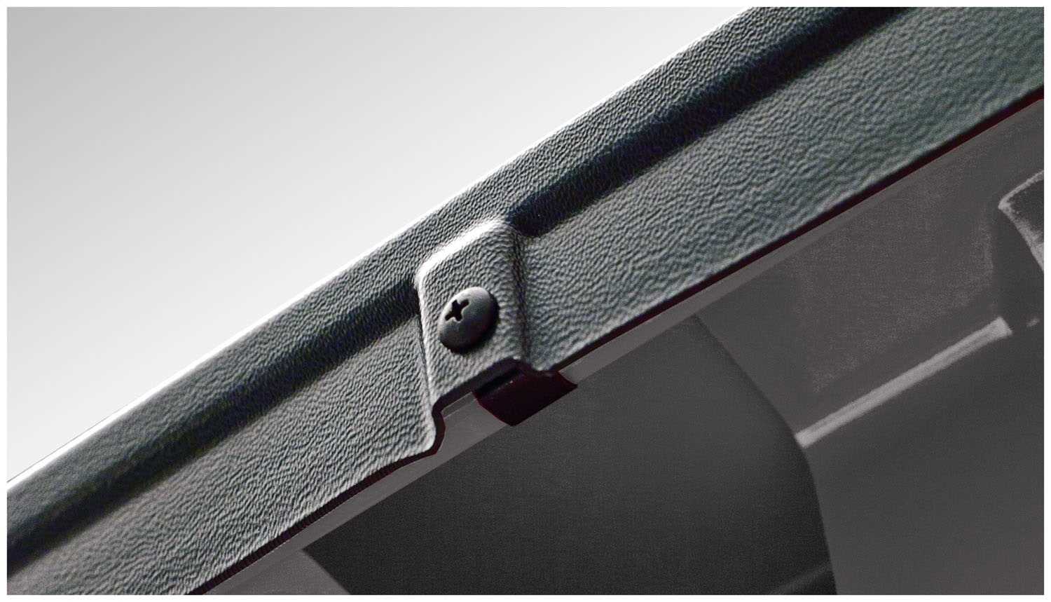 48508 Bushwacker Ultimate SmoothBack™ Bed Rail Cap