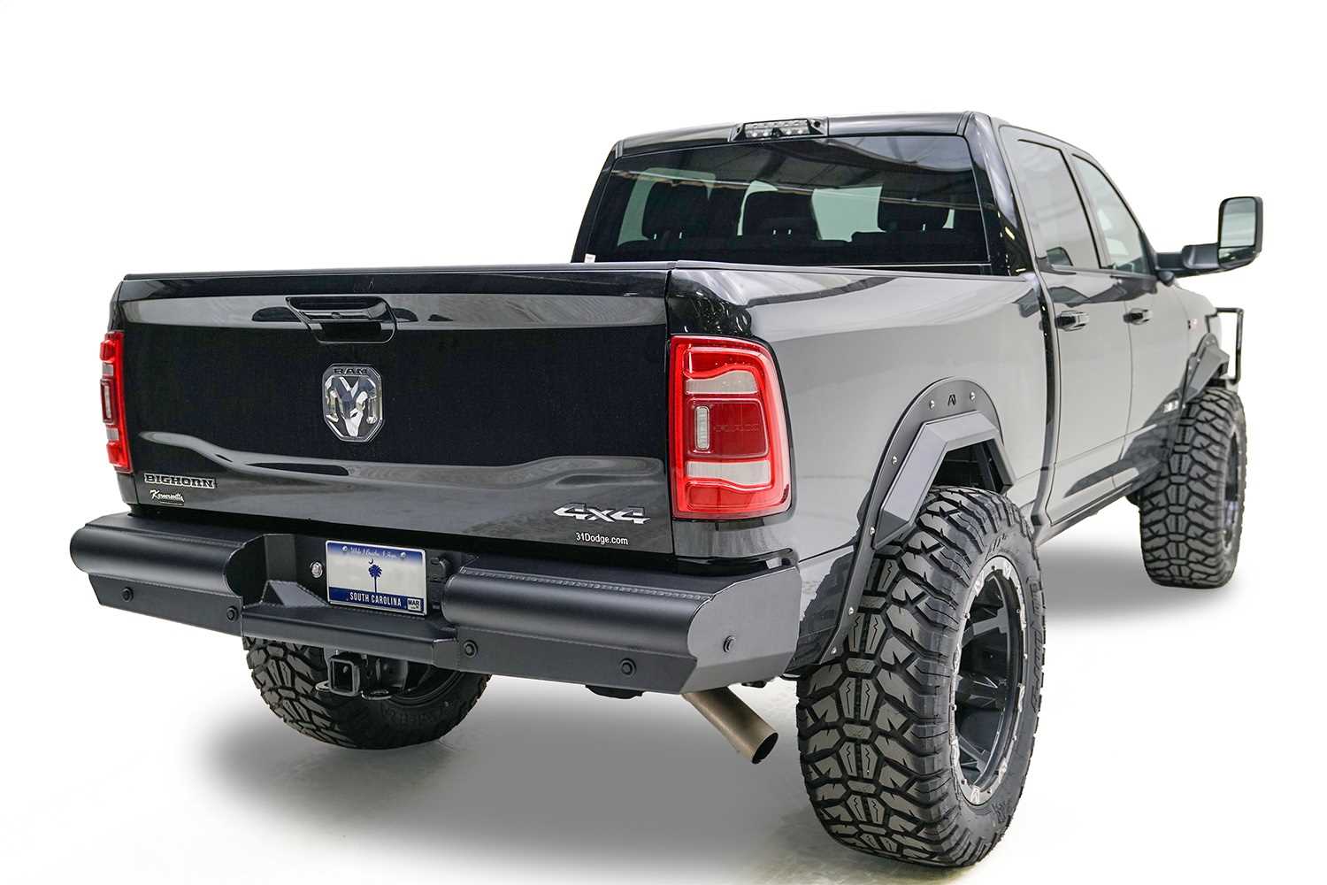 DR19-U4450-1 Fab Fours Elite Rear Bumper