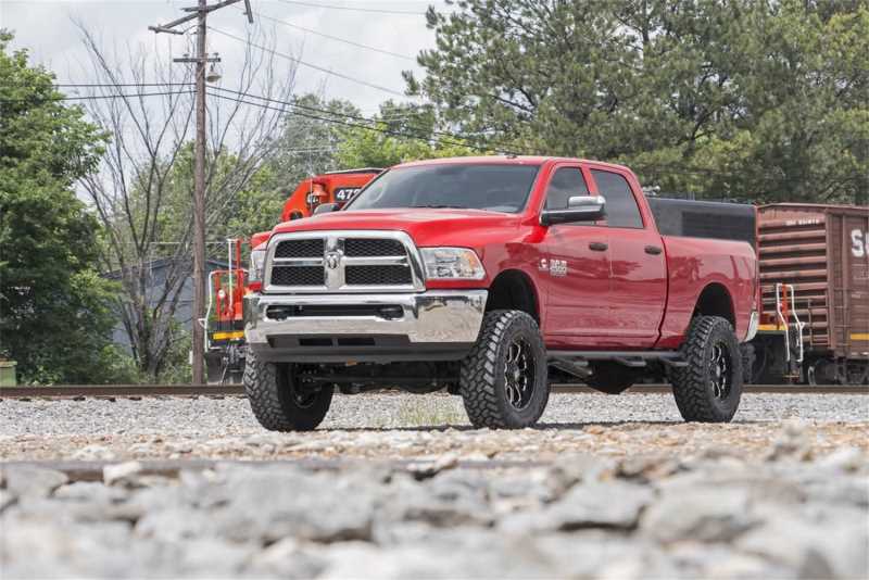 Suspension Lift Kit w/Shocks 35720