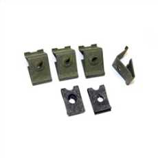 Instrument Panel Bezel Clip