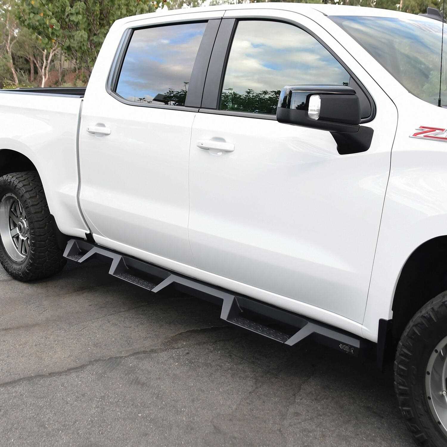 56-534685 Westin HDX Drop Wheel to Wheel Nerf Step Bars